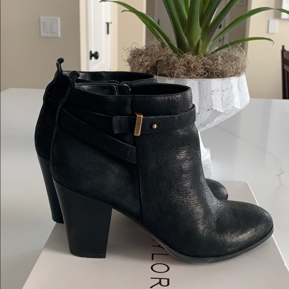 Black leather belted bootie